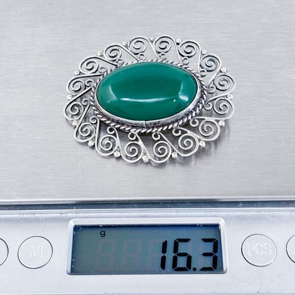 Green Onyx Filigree Brooch Pin | Vintage Sterling Silver 925 - Picture 6 of 7